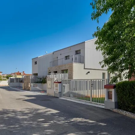 Apartments Jasmin Medulin Exterior photo