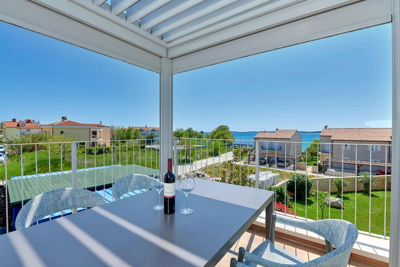 Apartma Jasmin *
